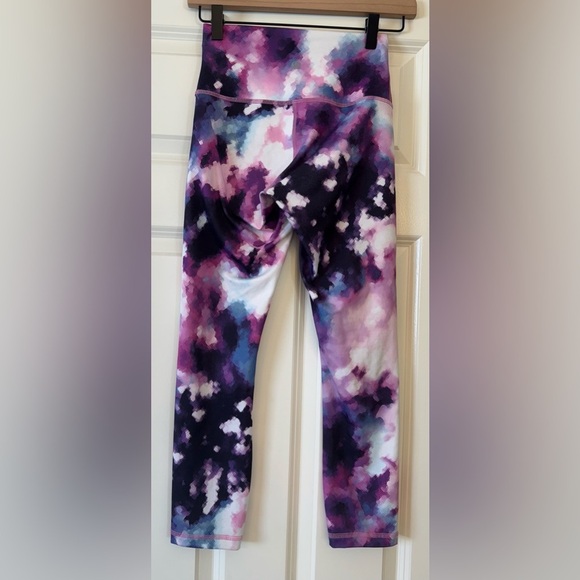 Lululemon Women’s Athletic Leggings Size 4 - Picture 10 of 10